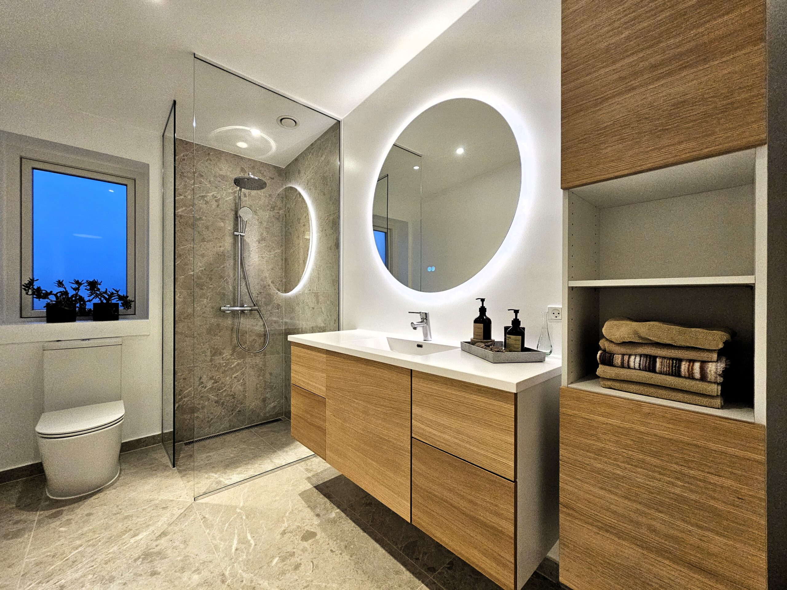 3D til badeværelses side (førefter) 3D til badeværelses side (førefter)